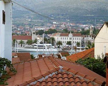 Stela Apartments Trogir Eksteriør billede