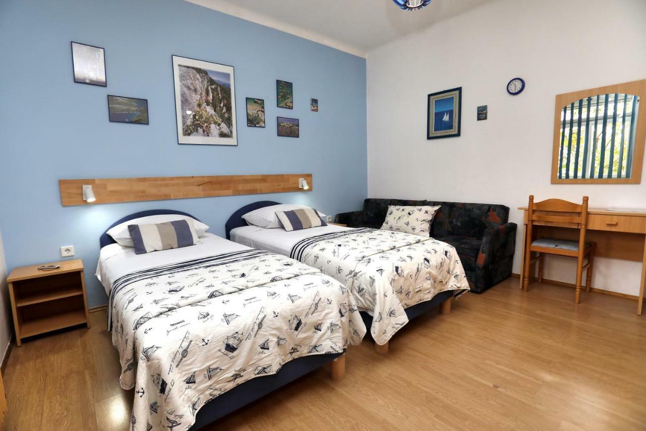 Stela Apartments Trogir Eksteriør billede